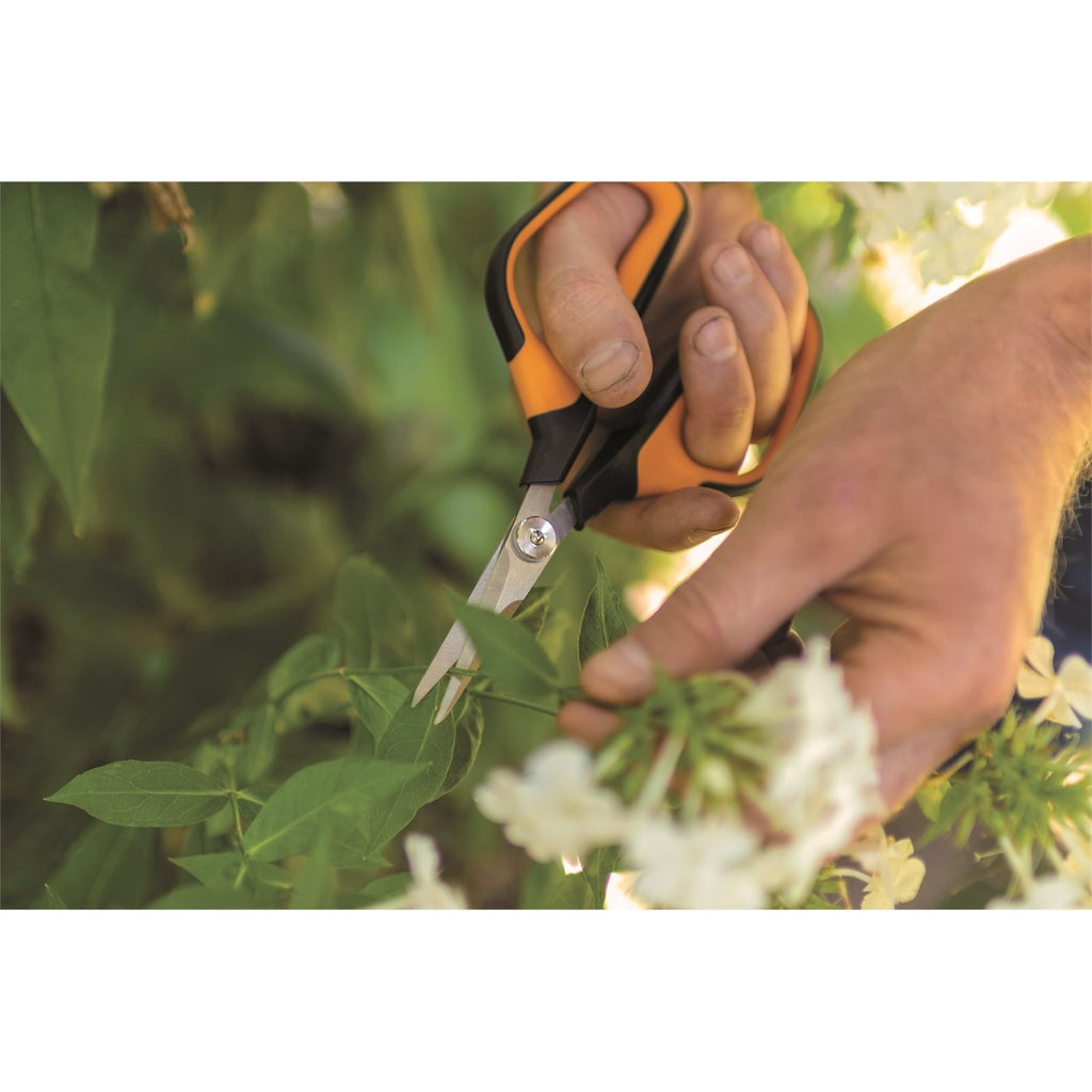 Fiskars SP15 Solid Pruning Shears - Image 3 of 3