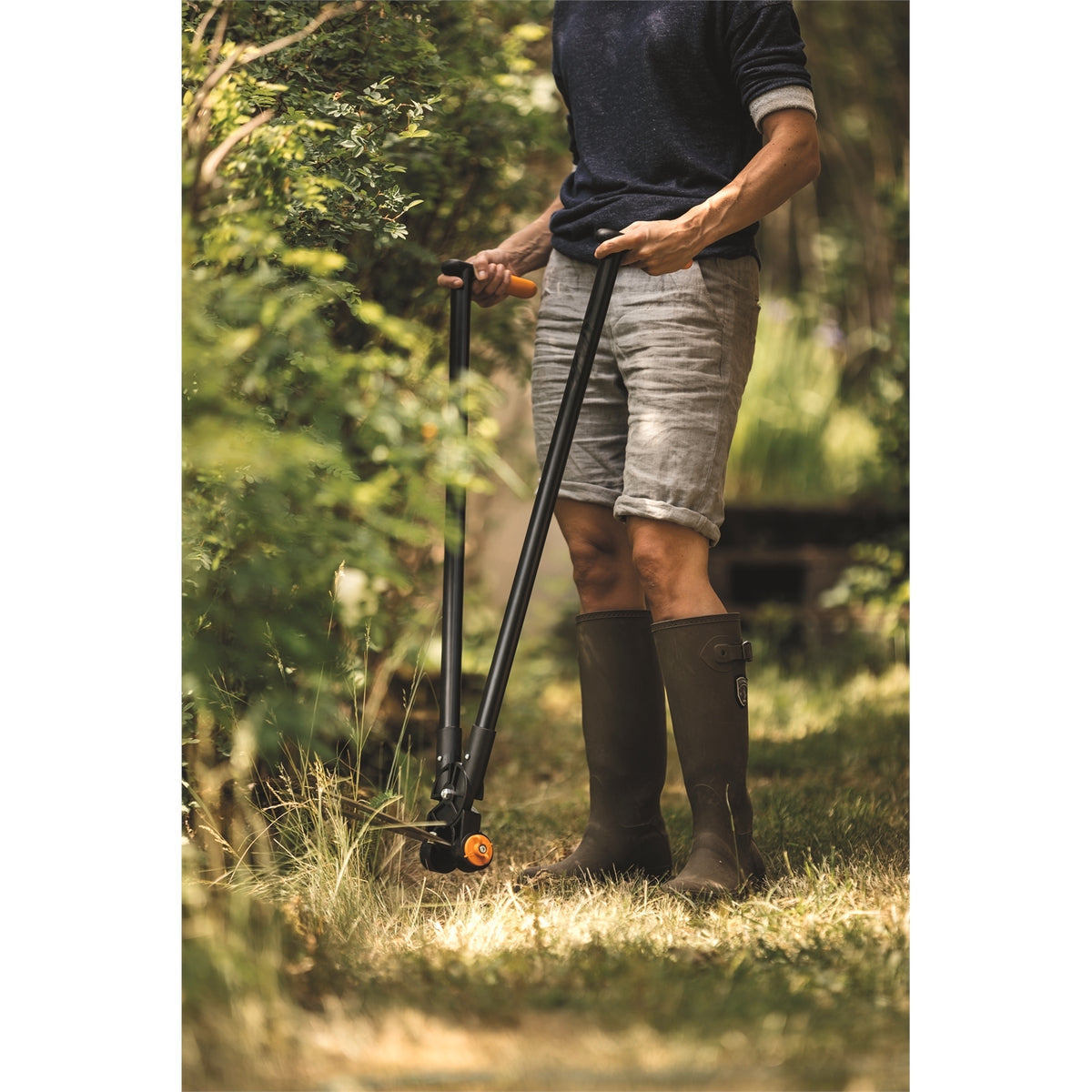 Fiskars PowerLever Grass And Hedge Shears - Image 4 of 7