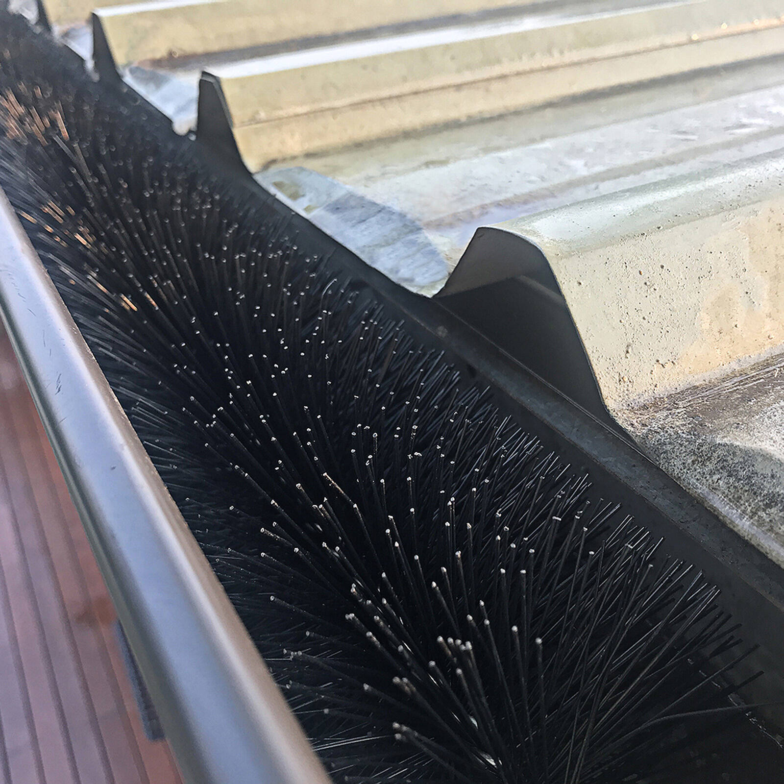 Jack 110mm Gutterguard Outdoor Fire Retardant Bristle Guard - Image 2 of 4