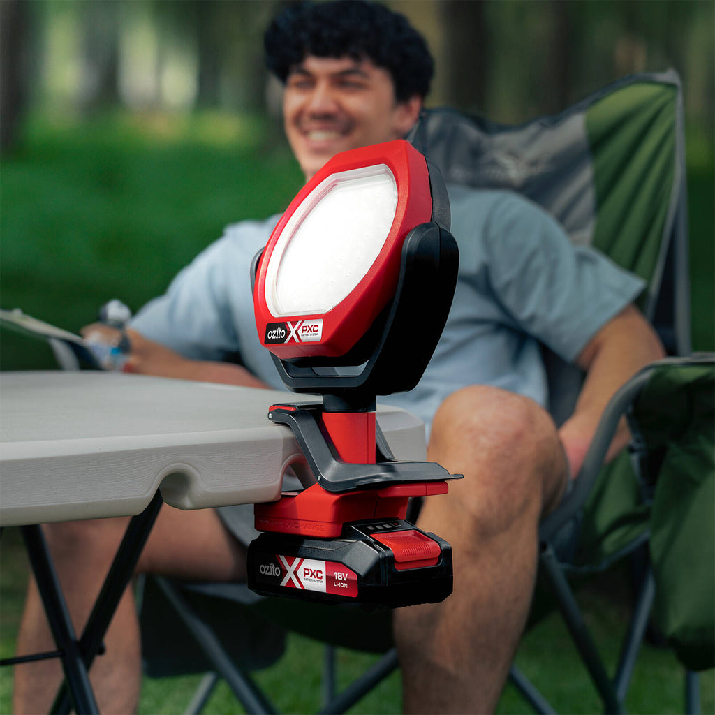 Ozito PXC Cordless Compact Light PXCLS-1500 - Skin Only - Image 4 of 8