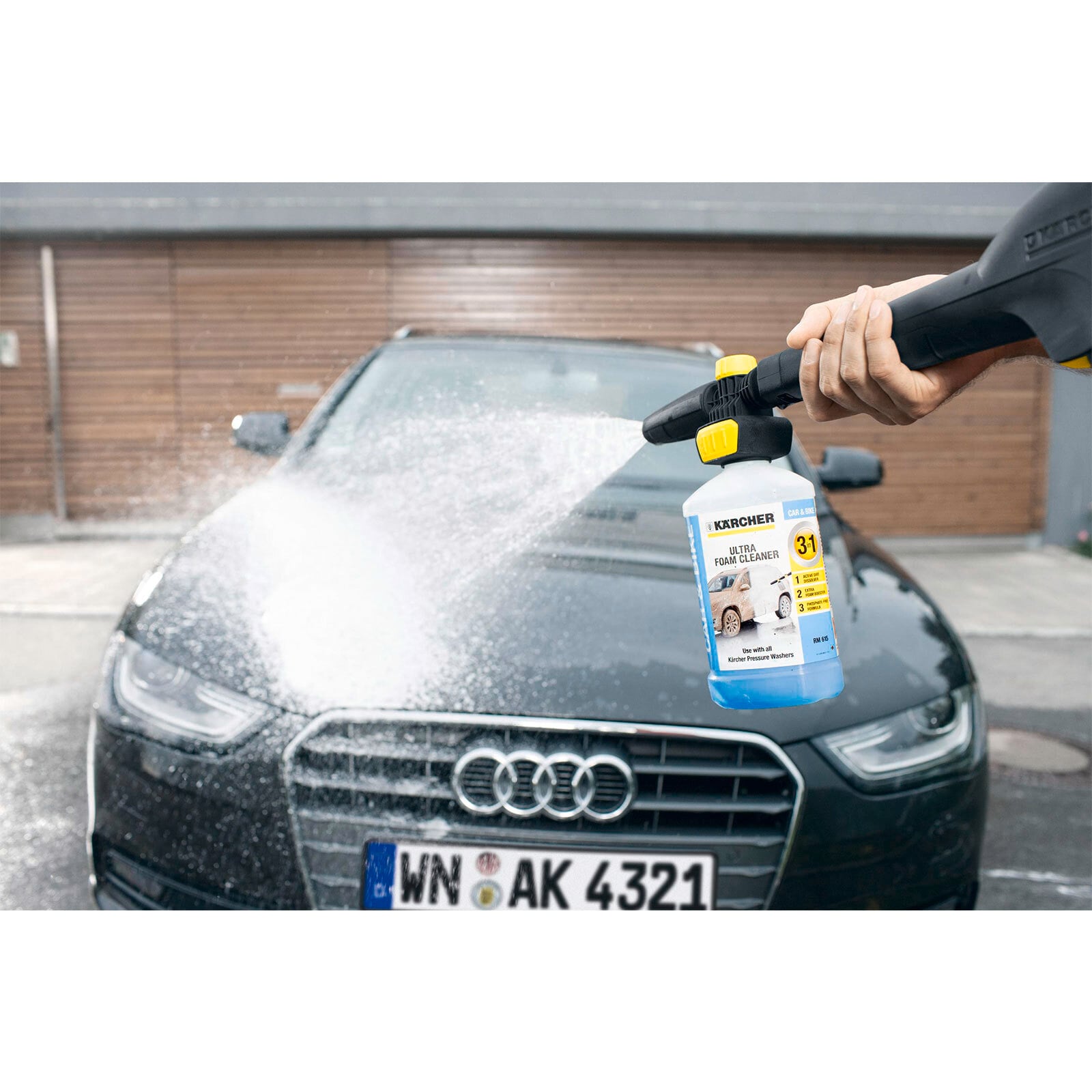 Karcher FJ 10 C Connect ’n’ Clean Foam and Care Nozzle with Ultra Foam Cleaner - Image 3 of 4
