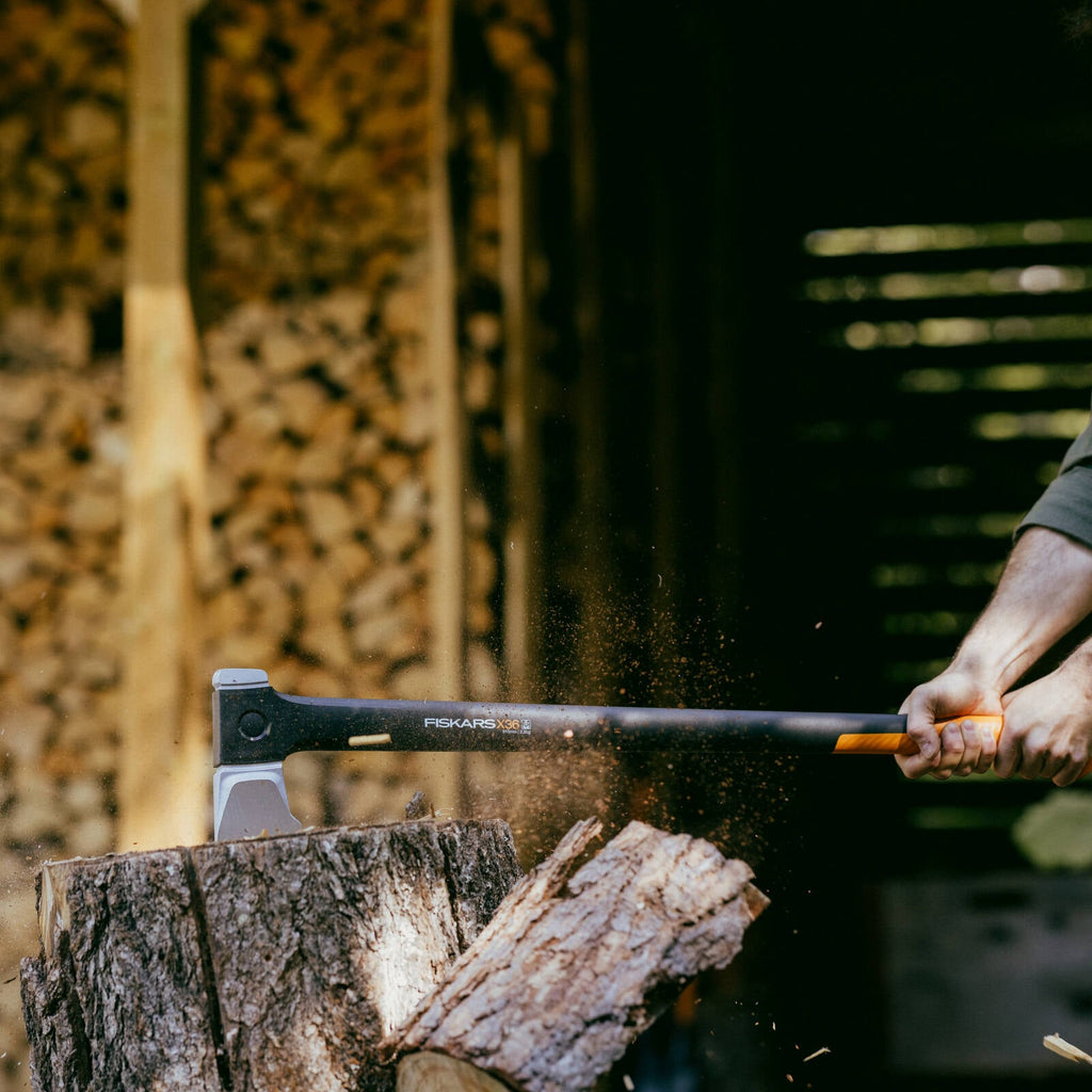 Fiskars X36 Splitting Axe L Blade - Image 5 of 12