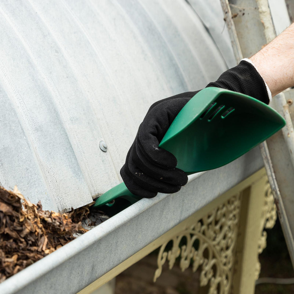 Cyclone Poly Gutter Scoop - Image 4 of 7