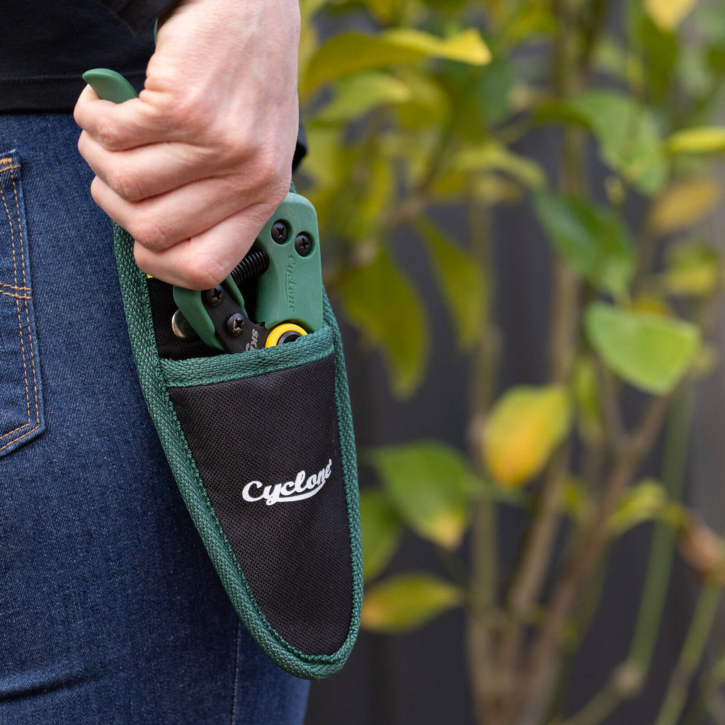 Cyclone Pruner Pouch - Image 6 of 6