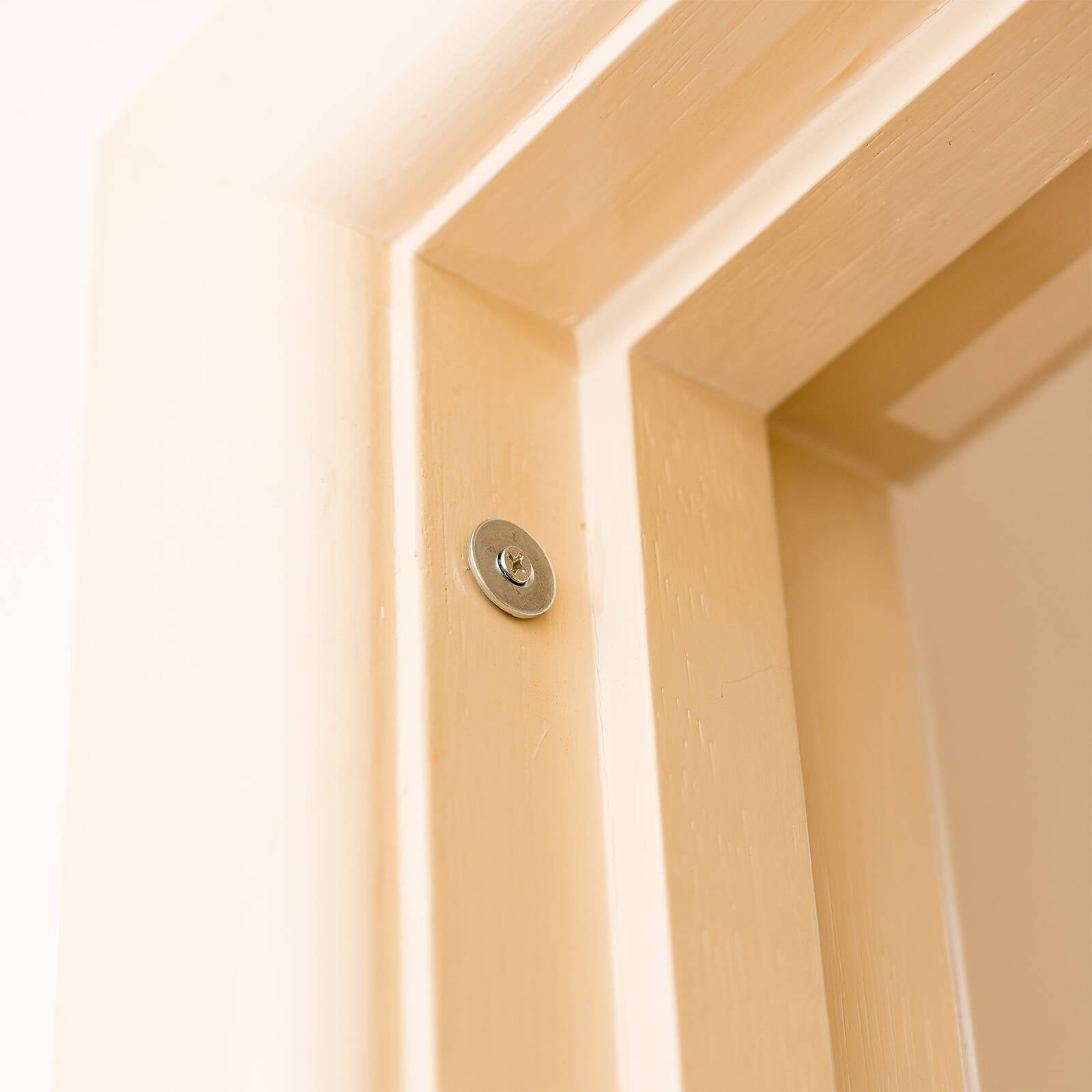 Taskmaster 13.5mm White Concealed Magnetic Catch - 2 Pack - Image 7 of 7