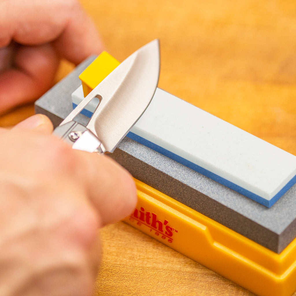 Smith's Combination Bench Stone Kit Includes Honing Solution - Image 8 of 8