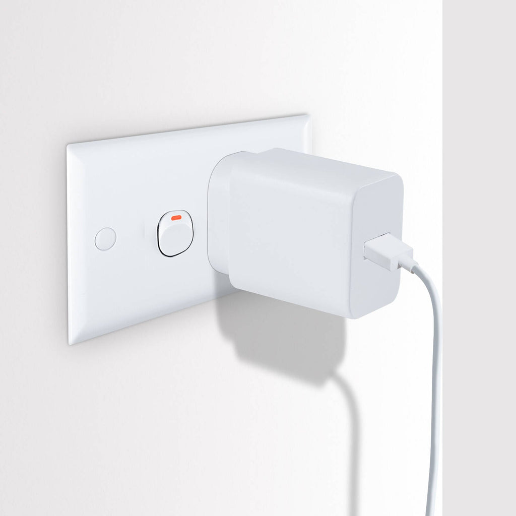 Click 12W USB-A Wall Charger - Image 3 of 3