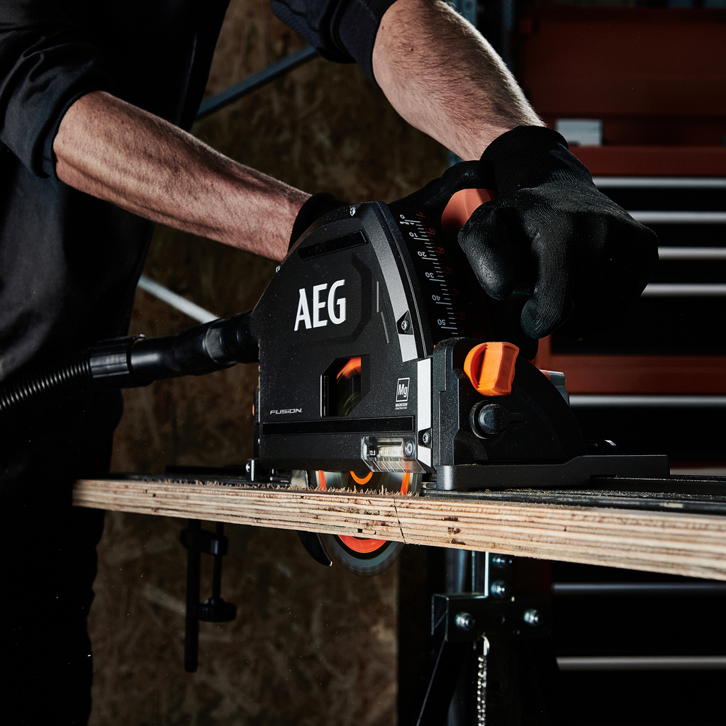 AEG 18V FUSION 165mm Track Saw A18FTSB0 - Skin Only - Image 6 of 7