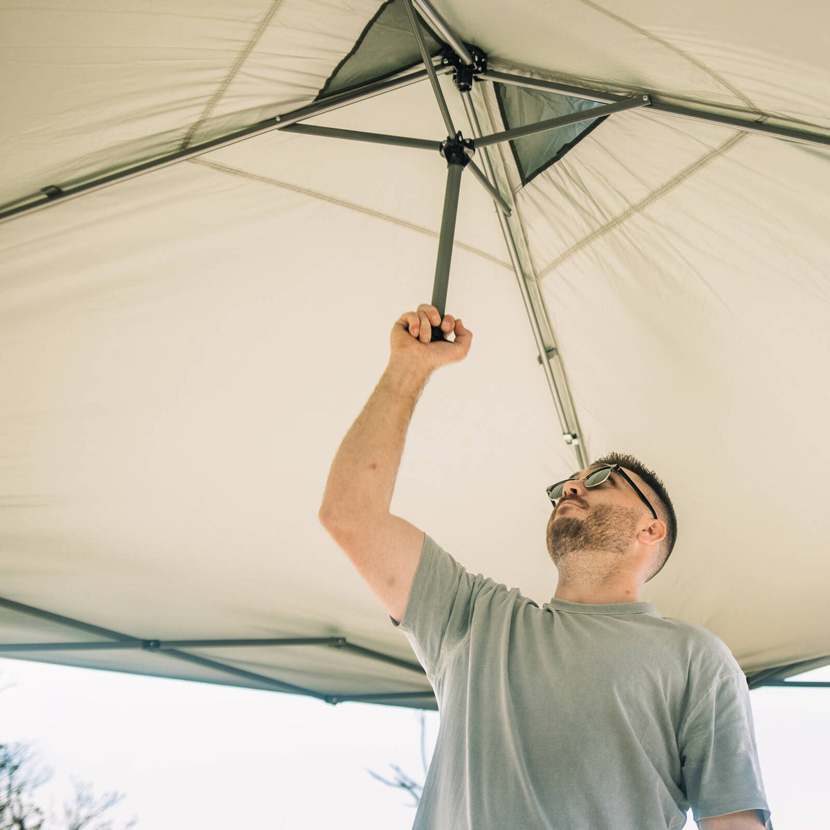 OZtrail 3m Quick Lock Lumos Gazebo w/mesh walls - Image 7 of 10