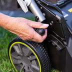 RYOBI 18V ONE+ HP Brushless 40cm Lawn Mower 6Ah Kit - Image 3 of 5