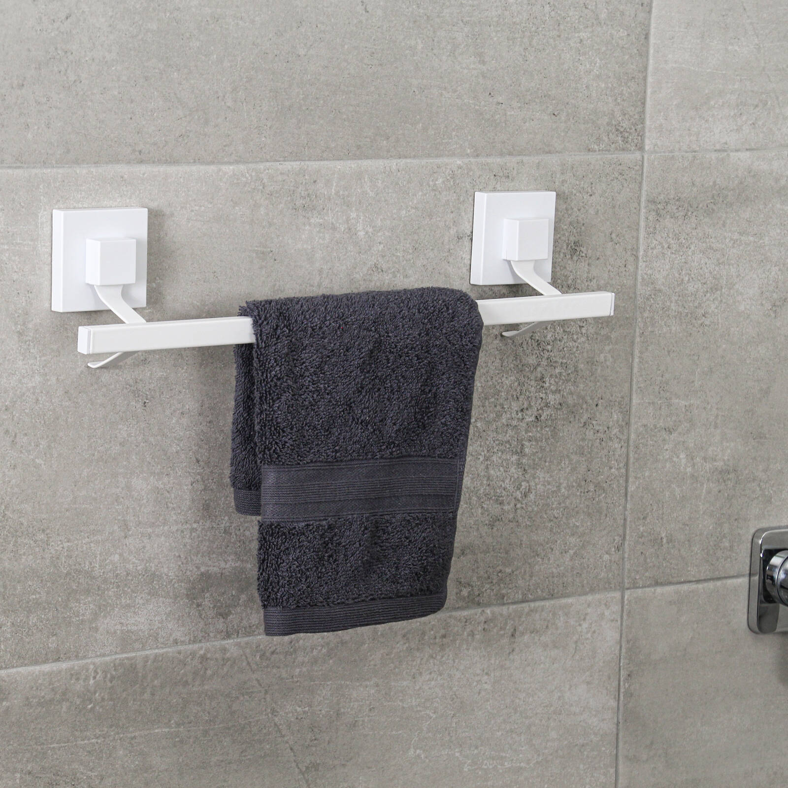 Fusion-Loc 40cm Matte White Style Suction Single Towel Rail - Image 2 of 4