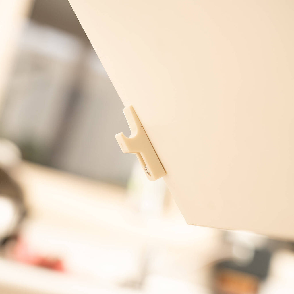 Taskmaster 37mm White Slimline Mini Latch - Image 6 of 6