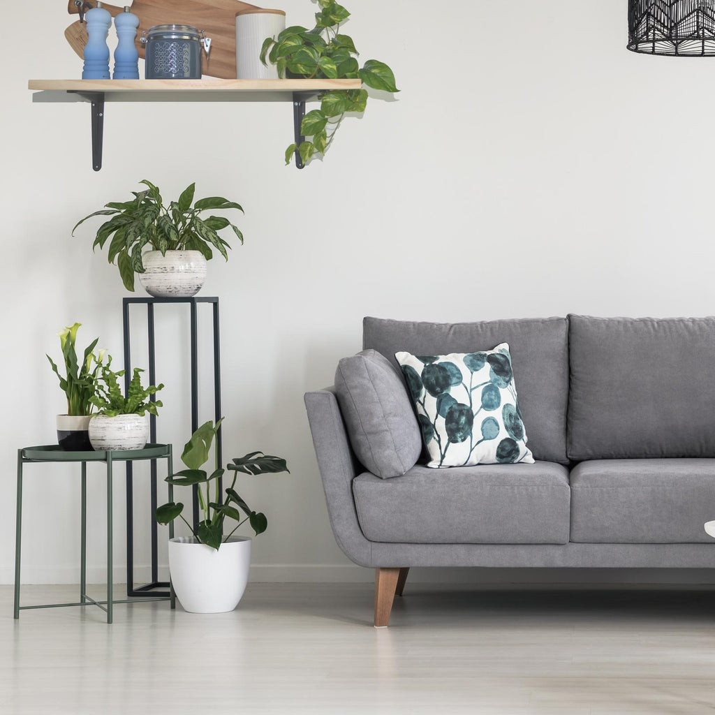 0229060 CAST ALU BRACKET SITTING ROOM