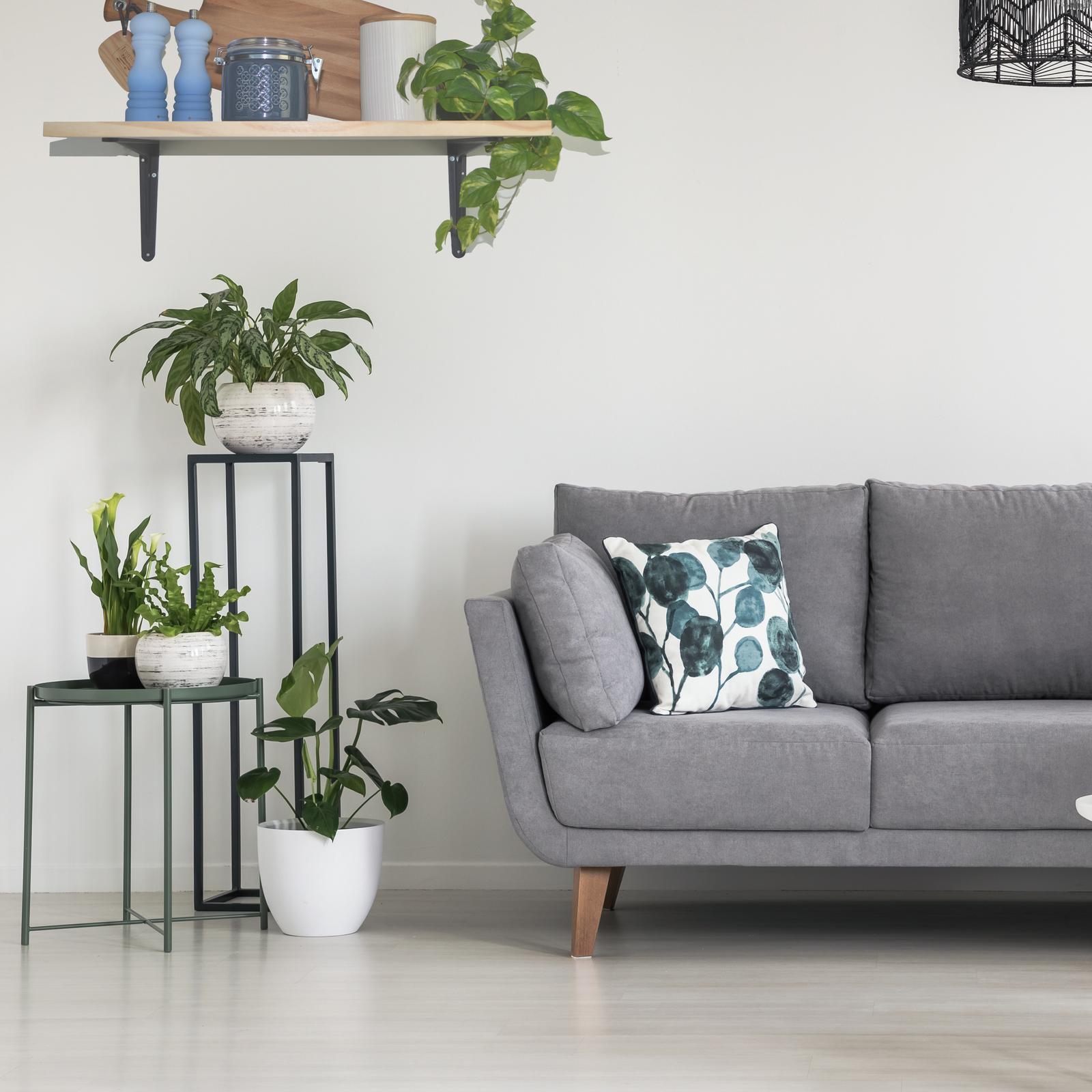 0229060 CAST ALU BRACKET SITTING ROOM