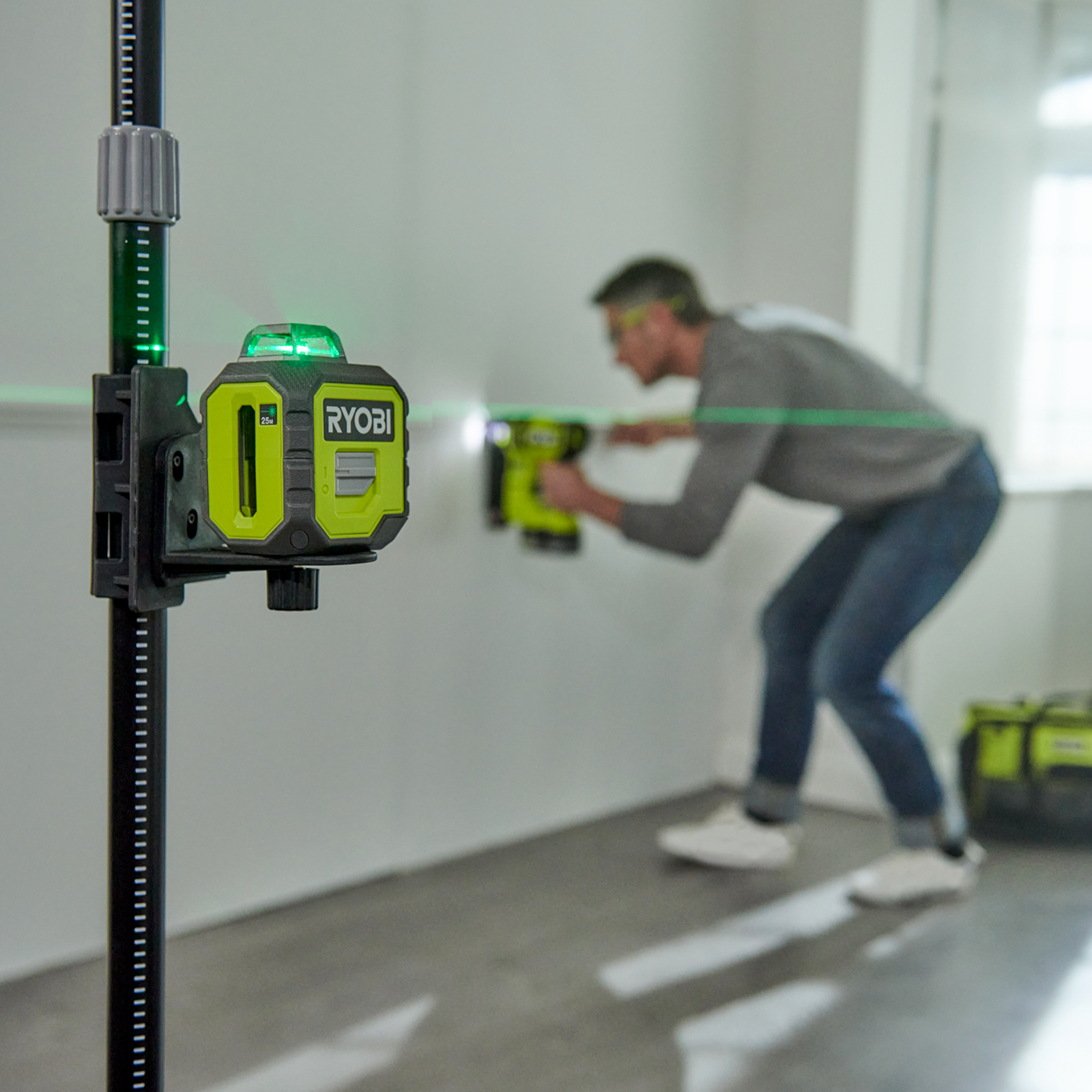Ryobi 25m 360° Green Line Laser - Image 6 of 9