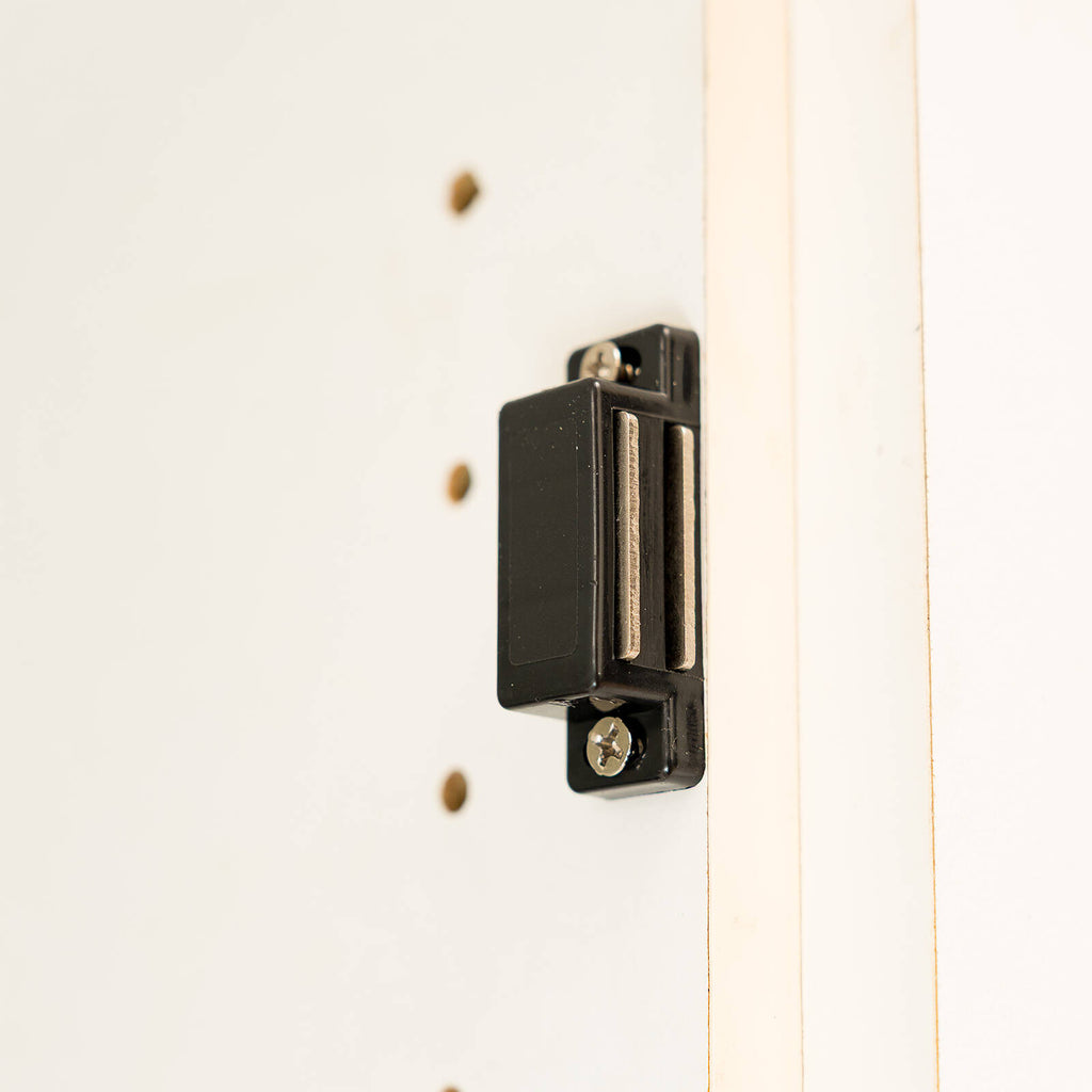Taskmaster 48mm Black Magnetic Catch - 20 Pack - Image 6 of 6