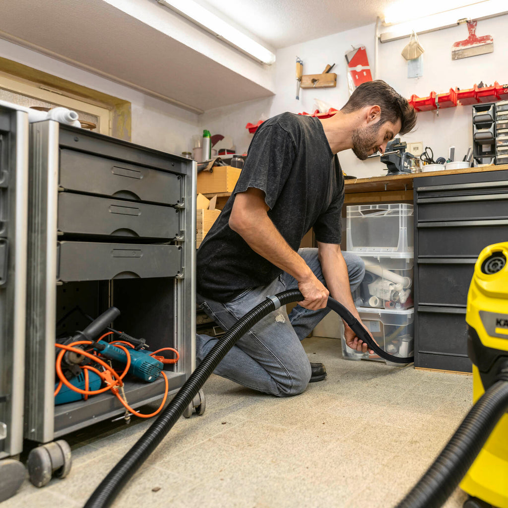 Karcher Flexible Crevice Nozzle for Wet &amp; Dry Vacuum - Image 8 of 9