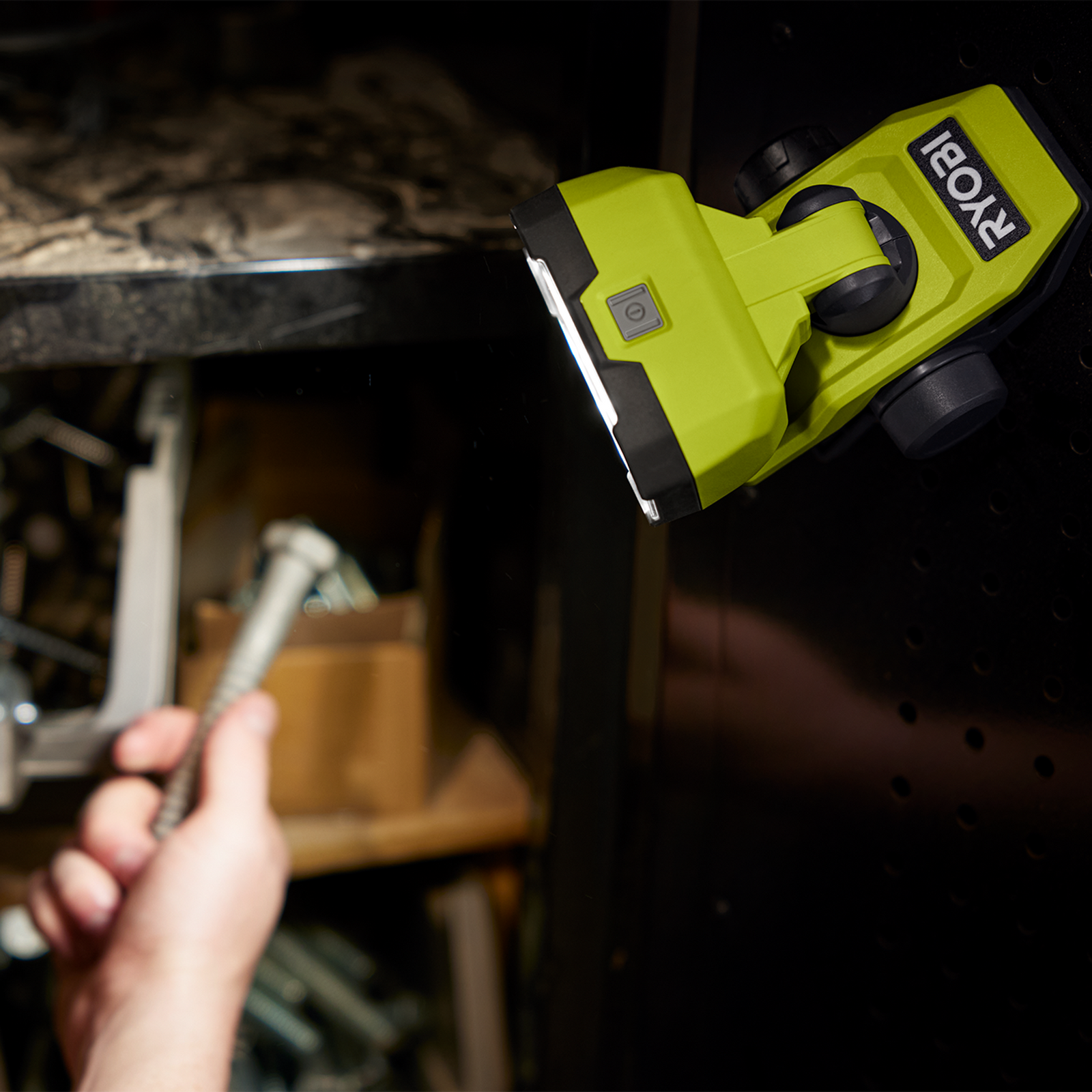 Ryobi USB Magnetic Clamp Light 2Ah Kit RMCL4K - Image 8 of 8