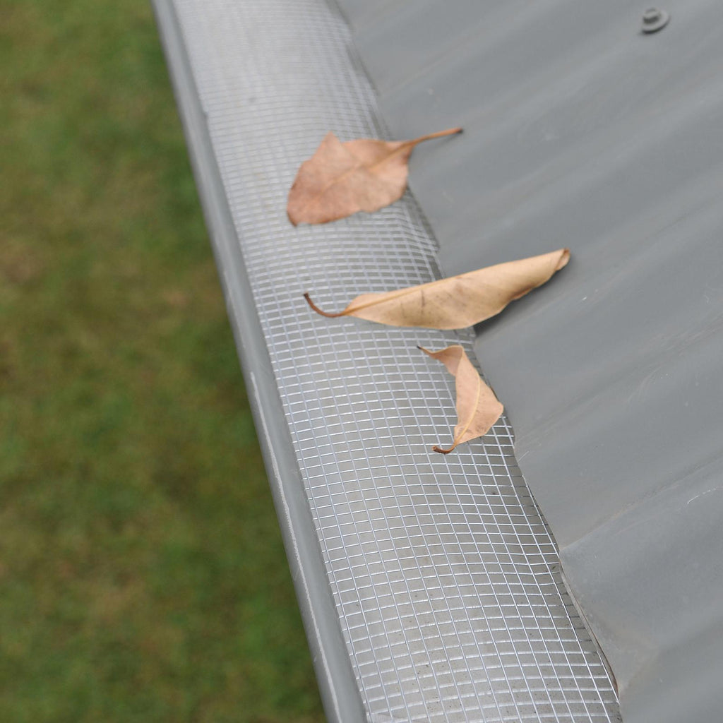 Jack 300mm x 10m Fire Guard Gutter Mesh - Image 2 of 4