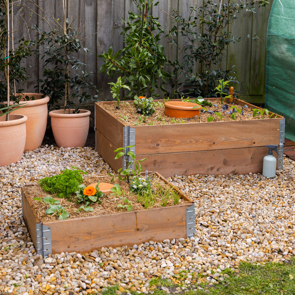 Backyard Farmer 1.1L Archie In-Ground Terracotta Worm Farm - Image 7 of 7