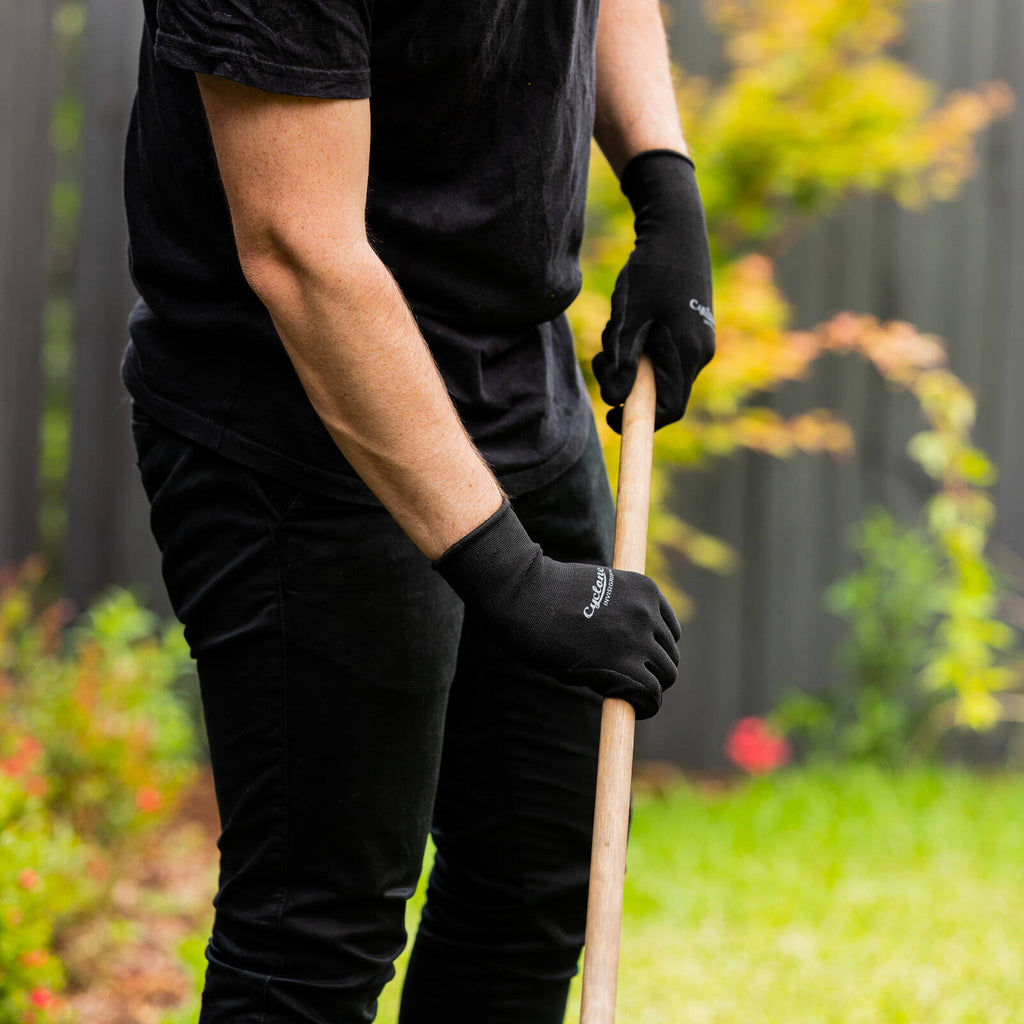 Cyclone Medium Invisigrip Tough Gardening Gloves - Image 5 of 14
