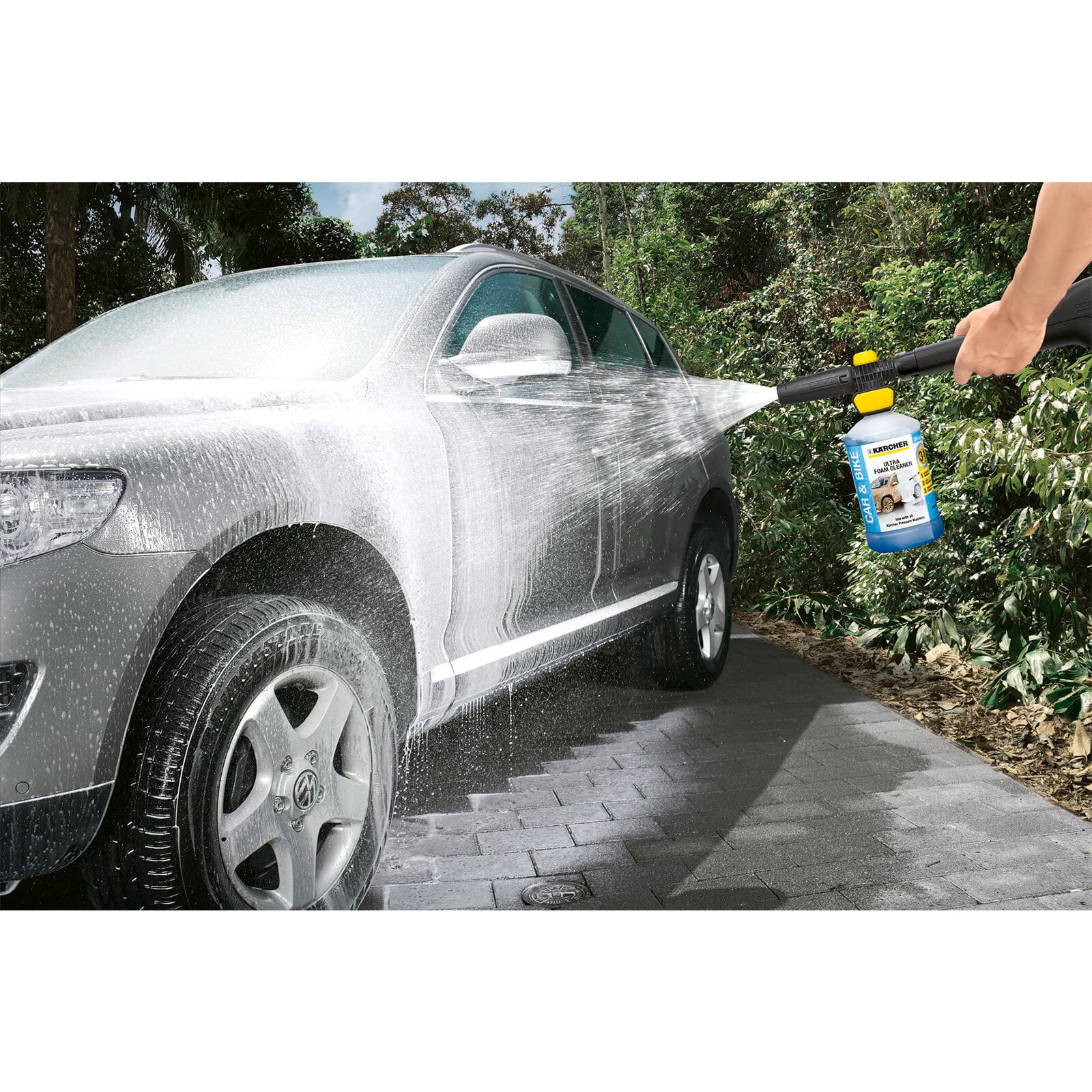 Karcher FJ 10 C Connect ’n’ Clean Foam and Care Nozzle with Ultra Foam Cleaner - Image 2 of 4