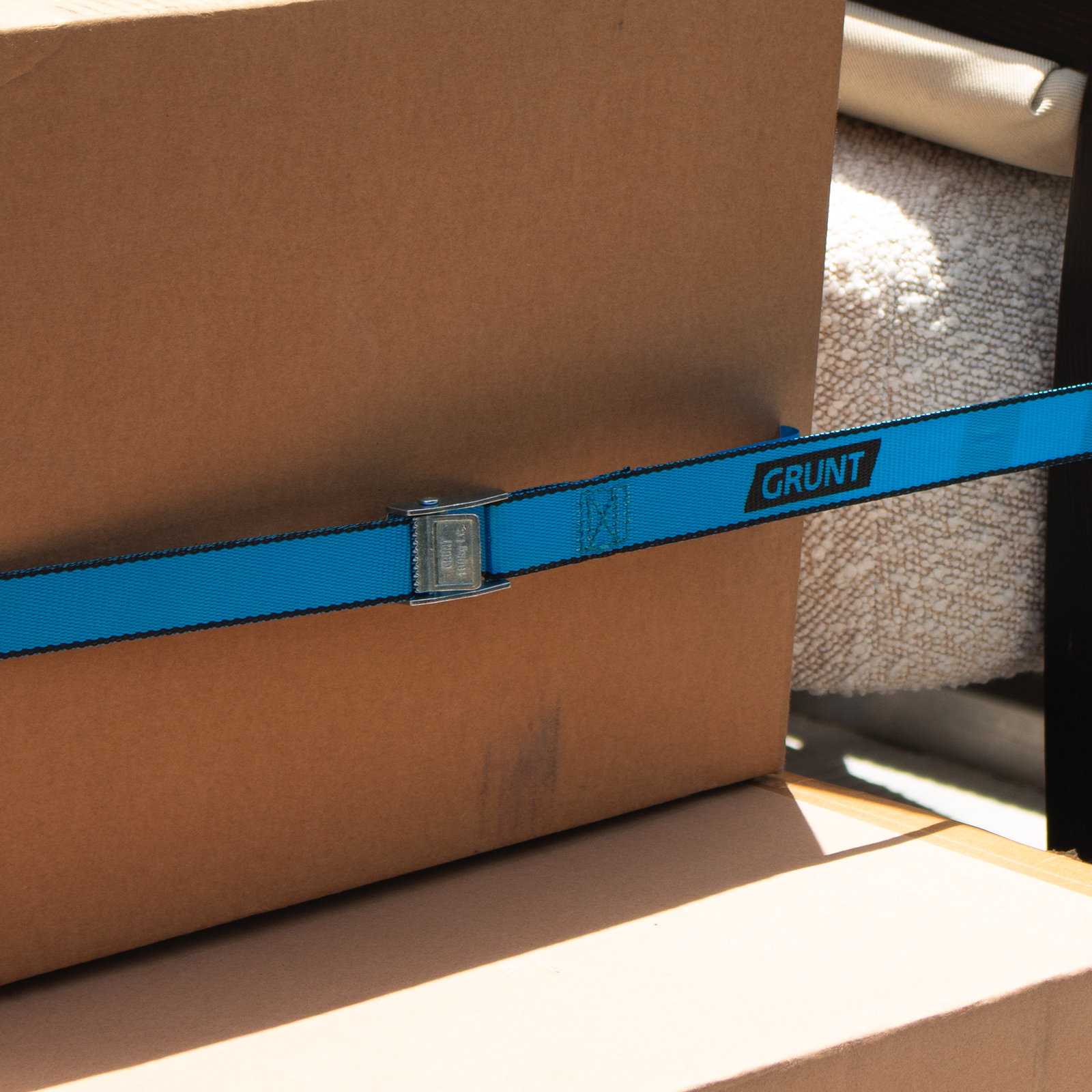 GRUNT 25mm x 2m Cam Buckle Light Duty Quick Release Pull Tie Down - Image 9 of 12
