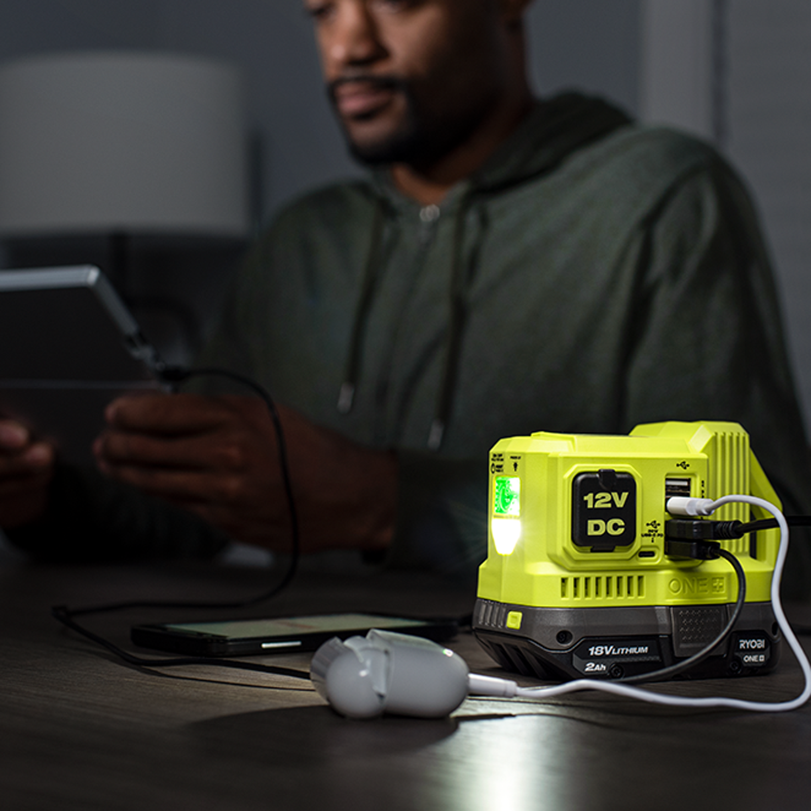 Ryobi 18V 120W ONE+ Battery Power Source R18BT12V - Image 9 of 10