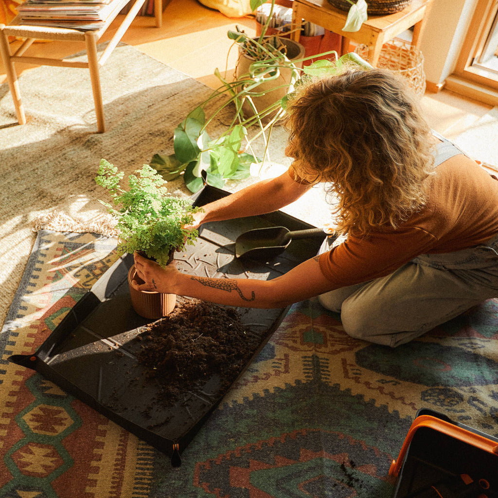 Fiskars Planting and Repotting Mat Foldable - Image 5 of 12