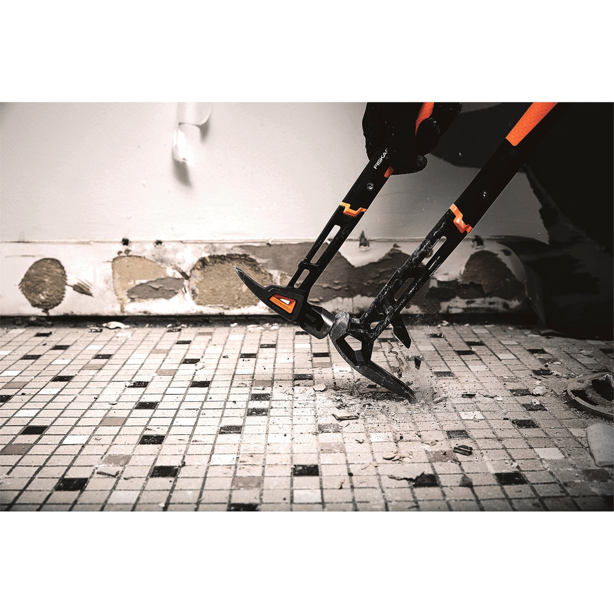 Fiskars Pro Isocore 2.4kg Demolition Tool - Image 7 of 7